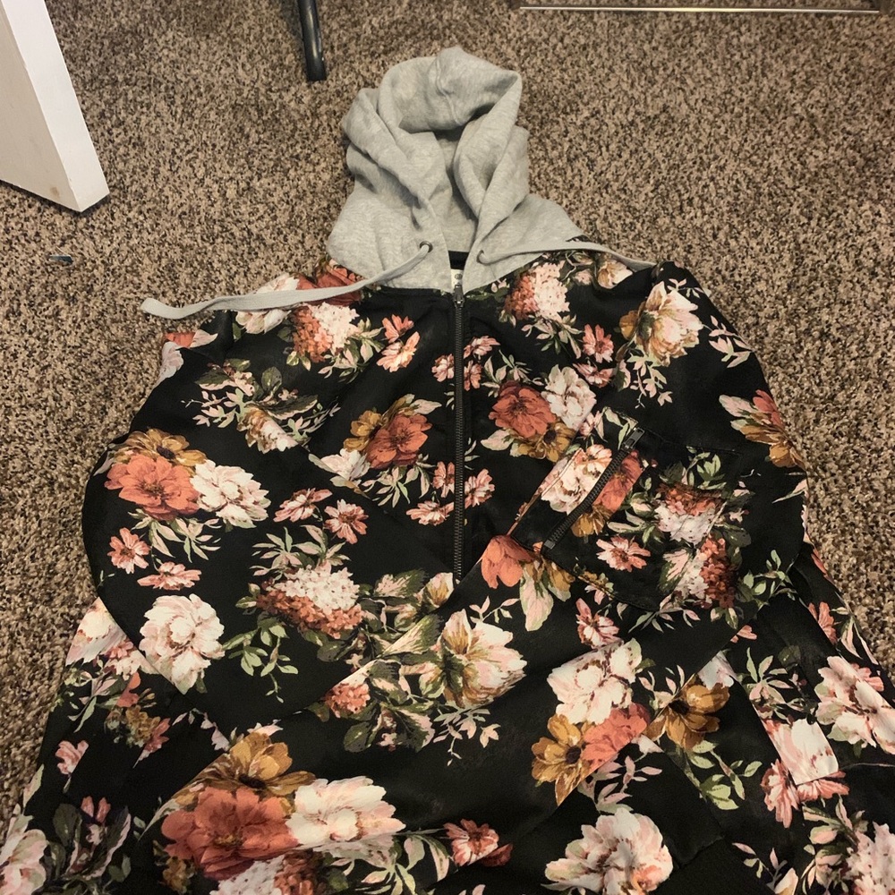 Floral hooded bomber